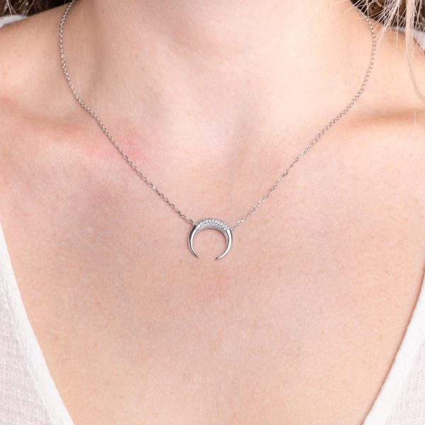 silver necklace horn